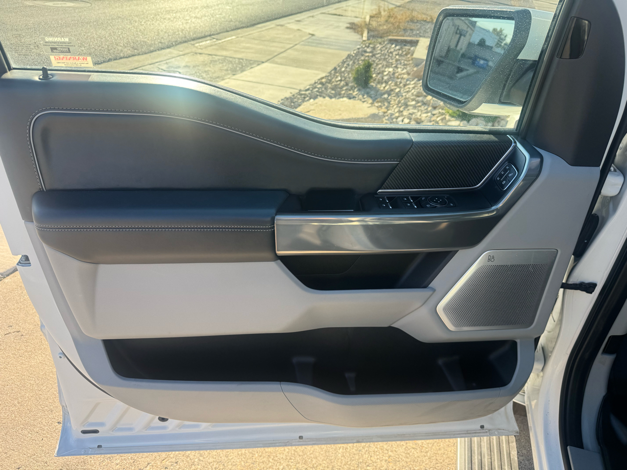 Ford F-150 Limited 4WD SuperCrew 5.5' Box 2021 Ford F-150 Limited 4WD SuperCrew 5.5' Box 2021