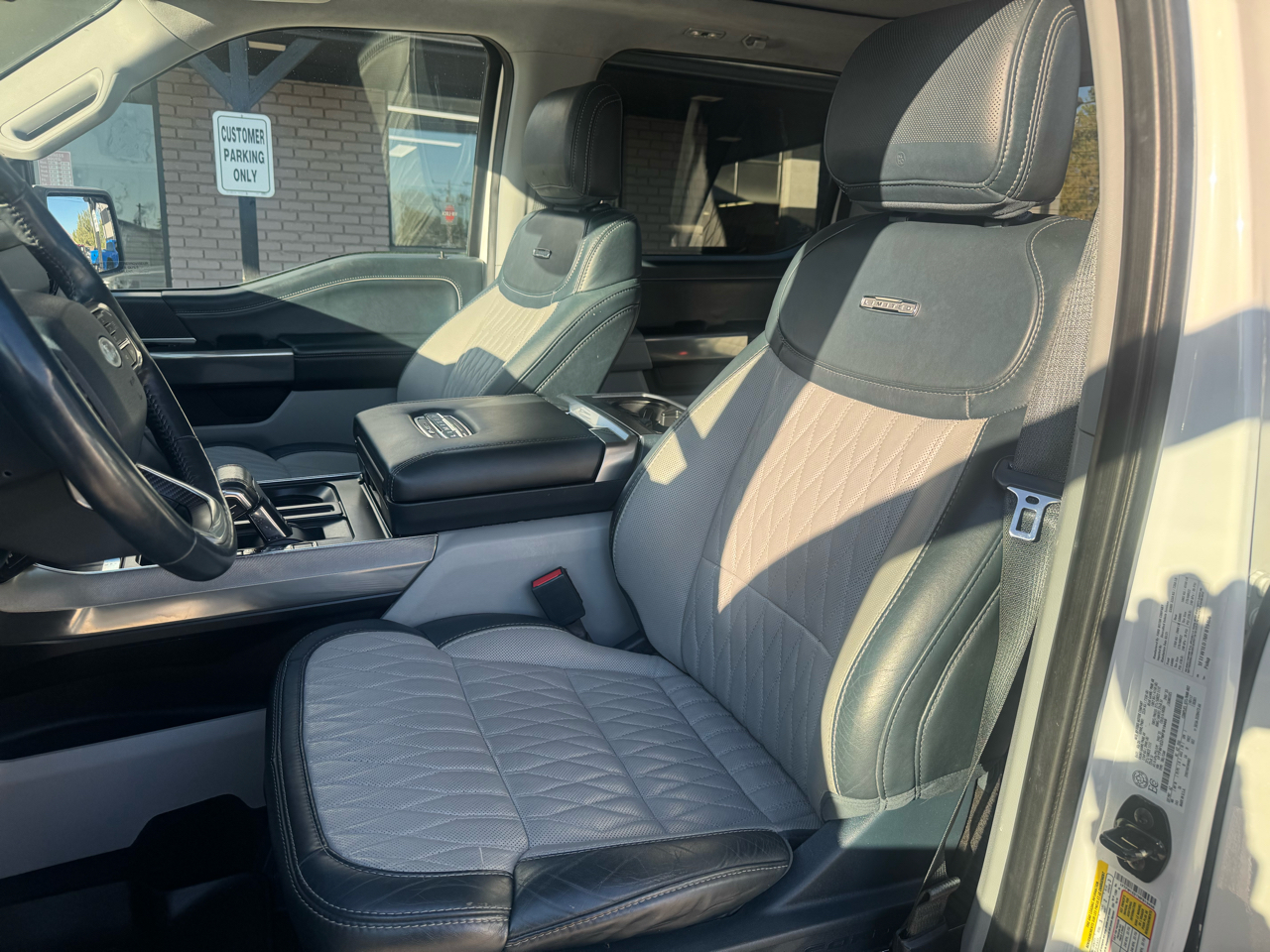 Ford F-150 Limited 4WD SuperCrew 5.5' Box 2021 Ford F-150 Limited 4WD SuperCrew 5.5' Box 2021