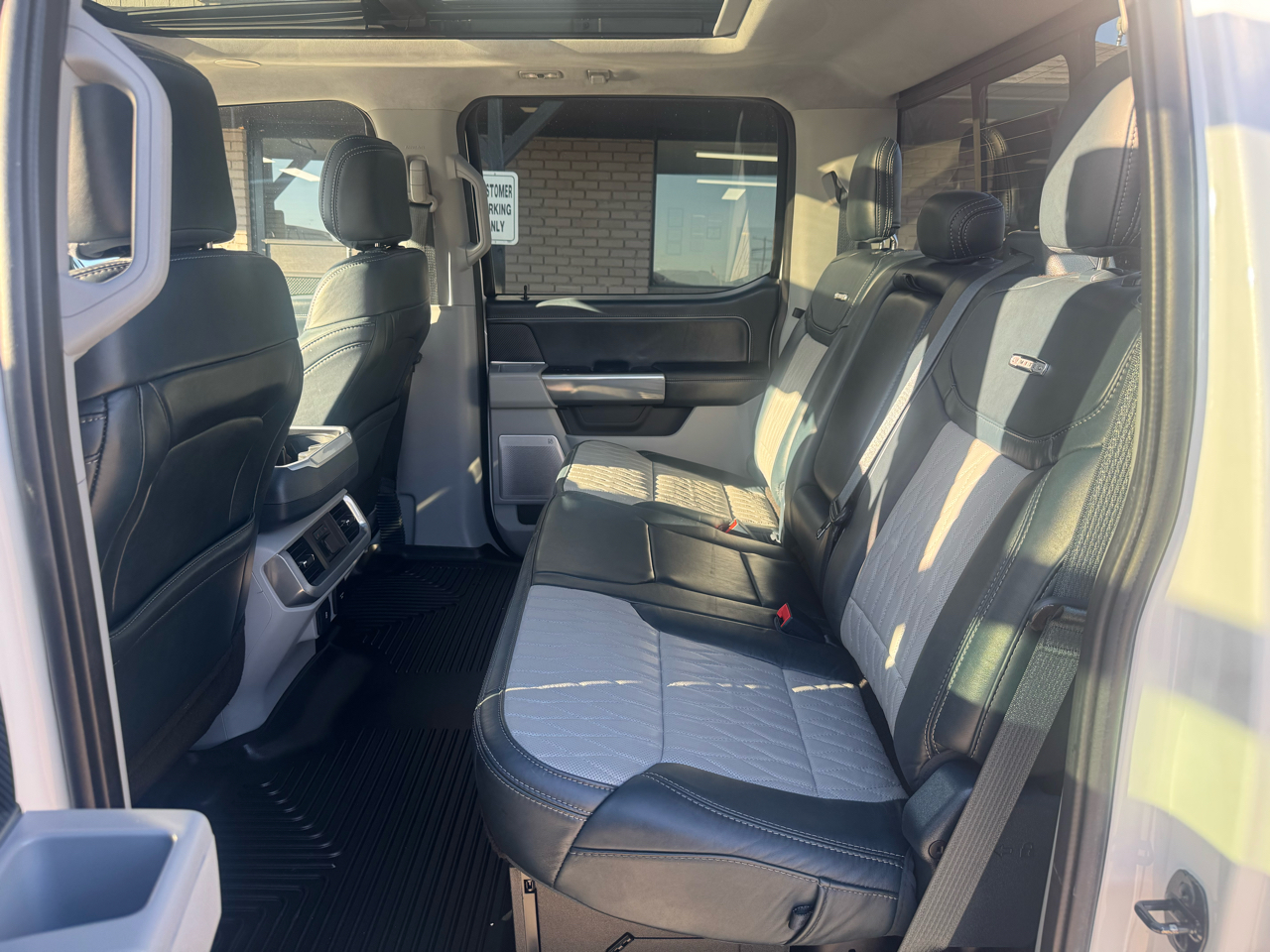 Ford F-150 Limited 4WD SuperCrew 5.5' Box 2021 Ford F-150 Limited 4WD SuperCrew 5.5' Box 2021