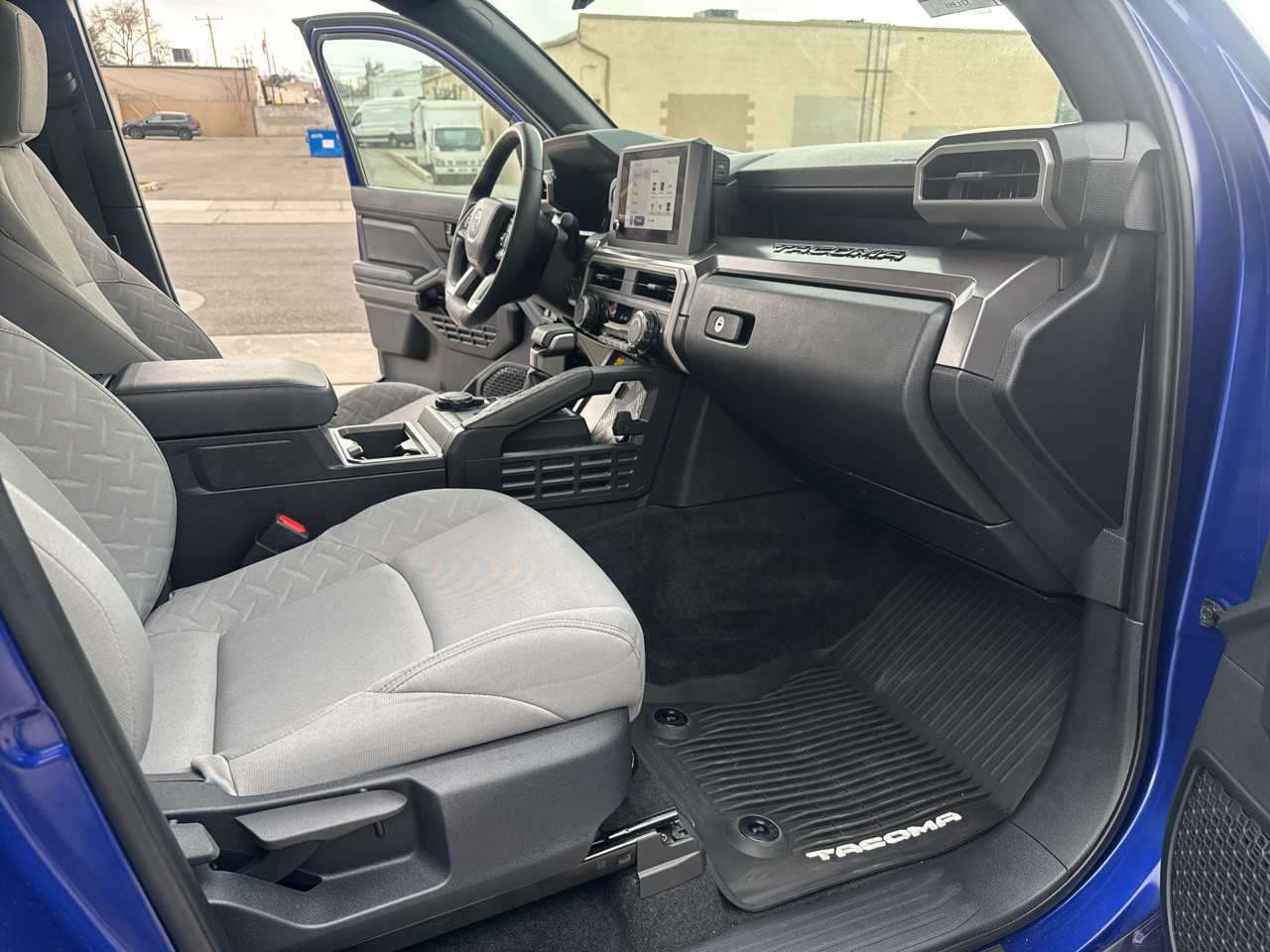 Toyota Tacoma SR5 Dbl Cab 4WD at 2024