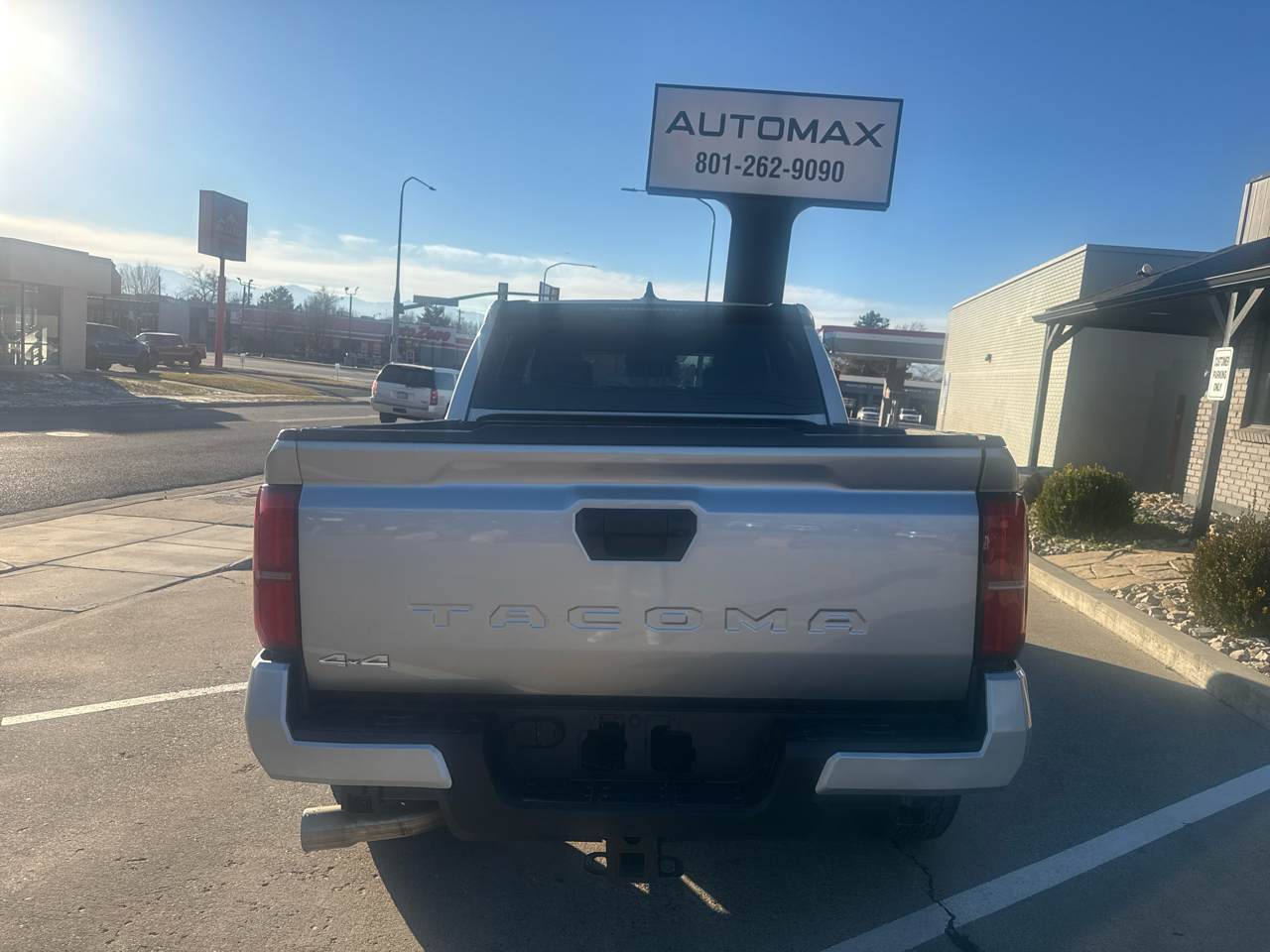 Toyota Tacoma SR5 Dbl Cab 4WD at 2025