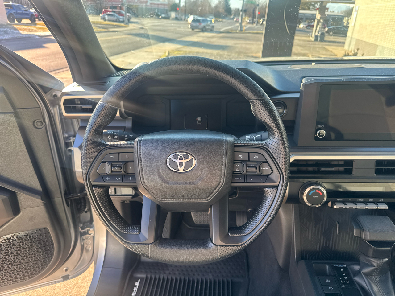 Toyota Tacoma SR5 Dbl Cab 4WD at 2025