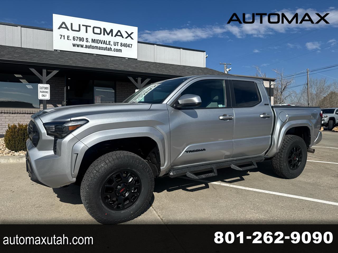 Toyota Tacoma SR5 Dbl Cab 4WD at 2025