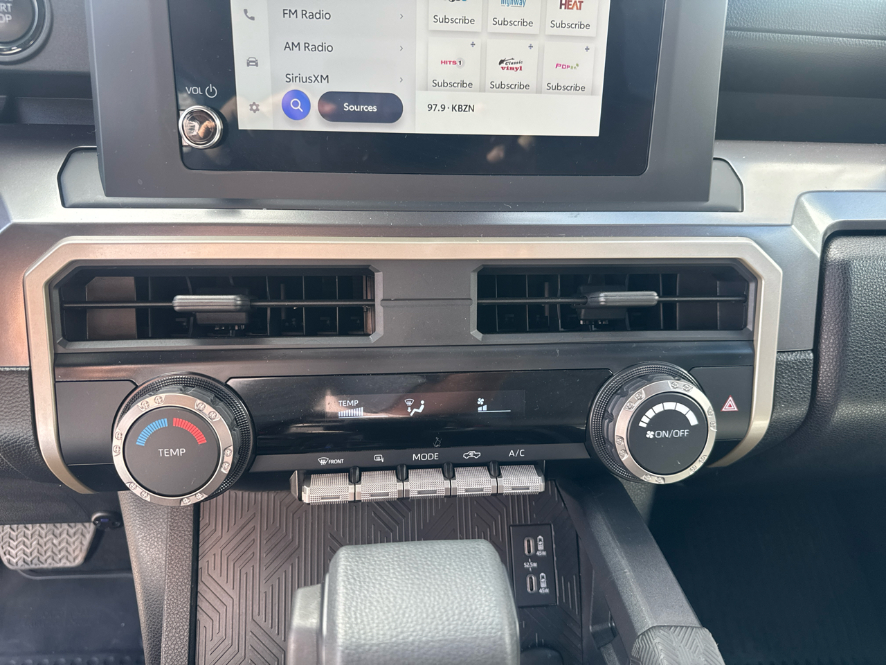 Toyota Tacoma SR5 Dbl Cab 4WD at 2025