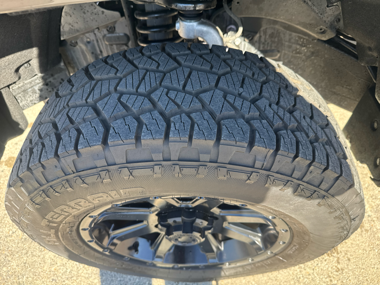 Toyota Tacoma SR5 Dbl Cab 4WD at 2024