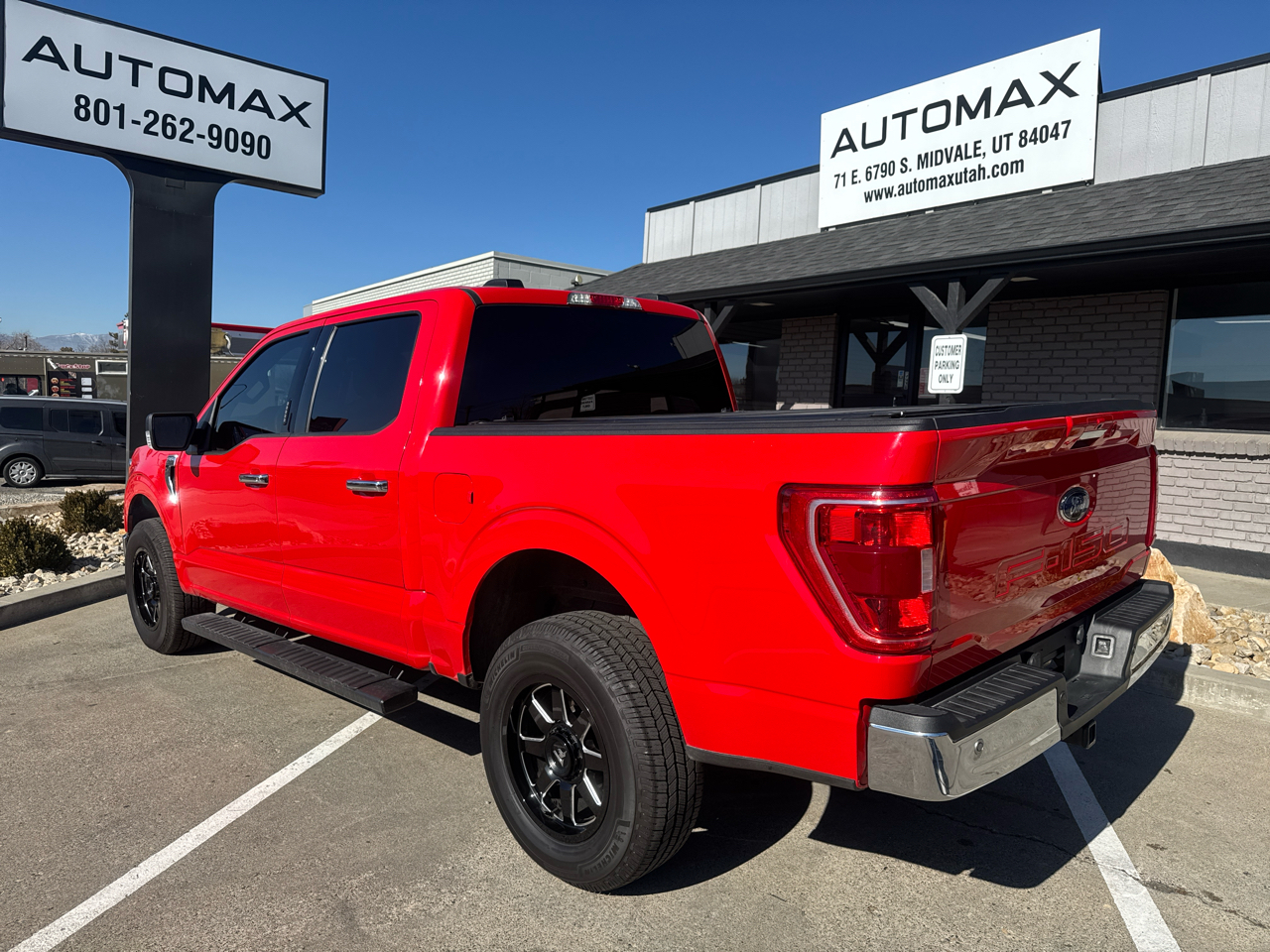 Ford F-150 XLT SuperCrew 5.5-ft. Bed 4WD 2023