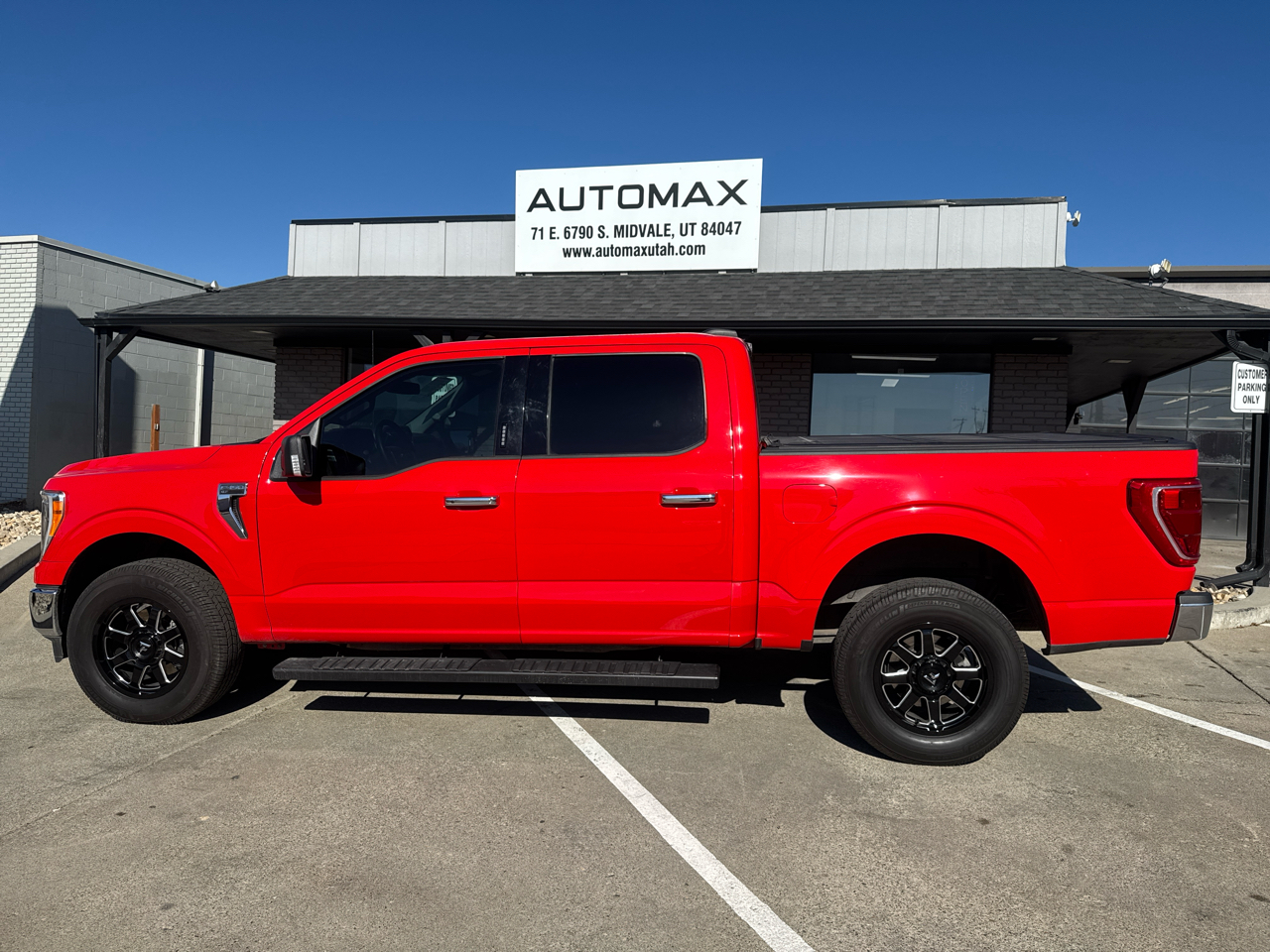 Ford F-150 XLT SuperCrew 5.5-ft. Bed 4WD 2023