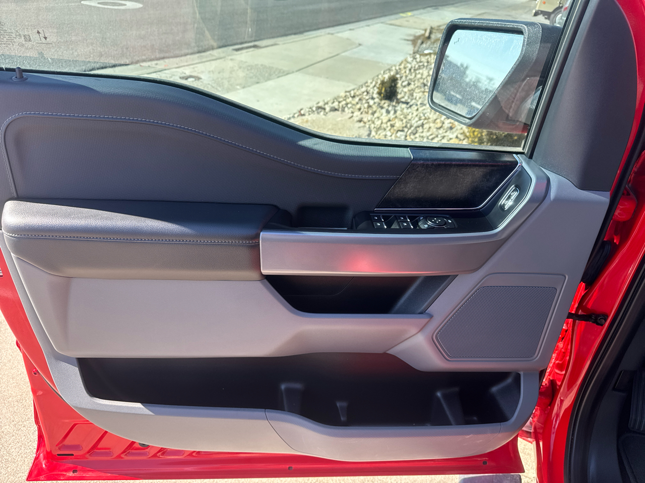 Ford F-150 XLT SuperCrew 5.5-ft. Bed 4WD 2023