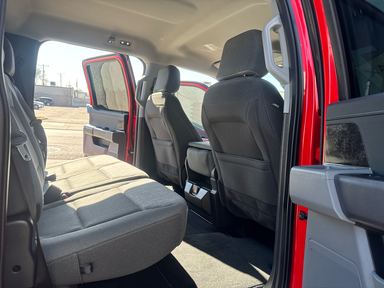 Ford F-150 XLT SuperCrew 5.5-ft. Bed 4WD 2023