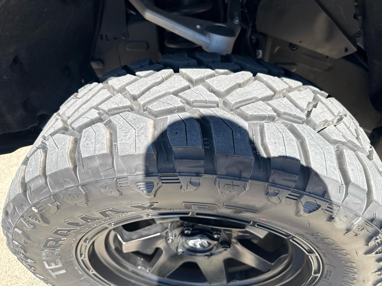 Toyota Tundra SR5 CrewMax 4WD 2022