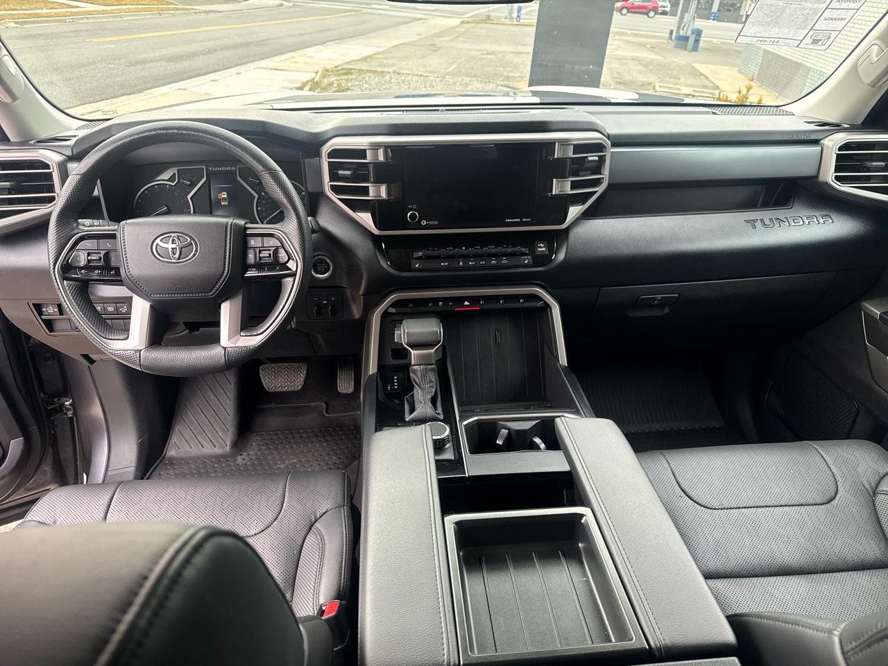 Toyota Tundra SR5 Double Cab 4WD Long Bed 2023