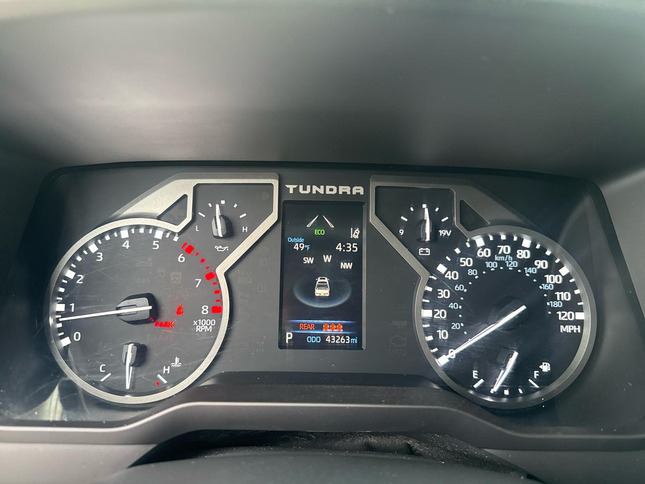 Toyota Tundra SR5 Double Cab 4WD Long Bed 2023