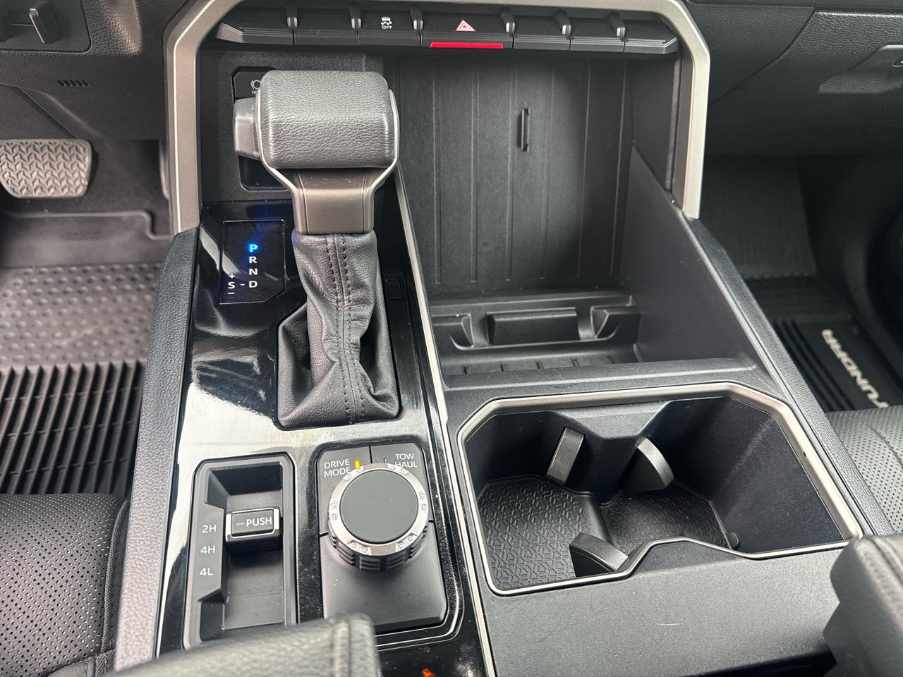 Toyota Tundra SR5 Double Cab 4WD Long Bed 2023