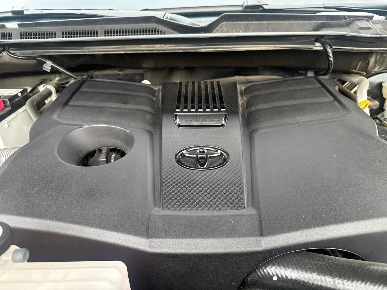 Toyota Tundra SR5 Double Cab 4WD Long Bed 2023