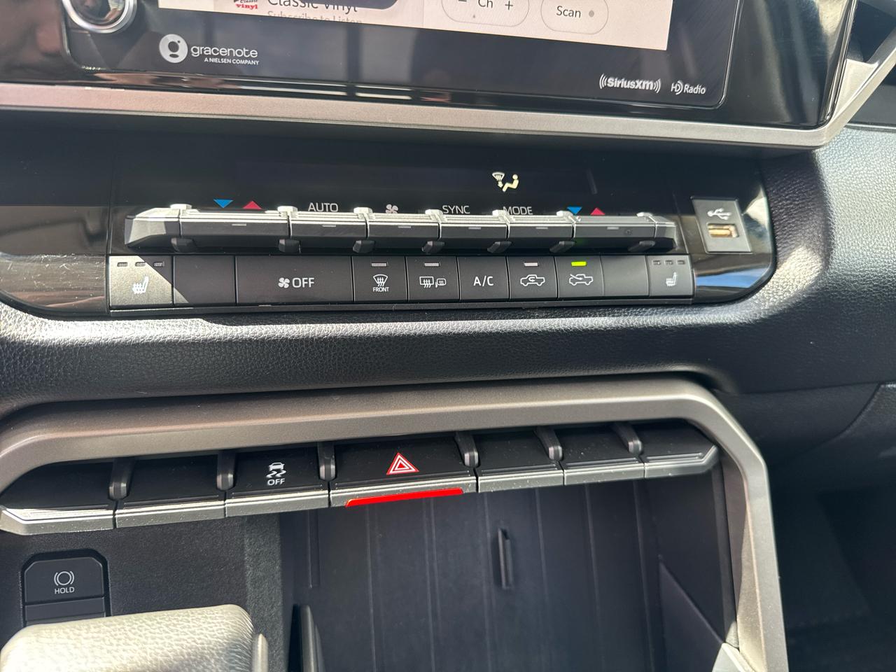 Toyota Tundra SR5 Double Cab 4WD Long Bed 2023