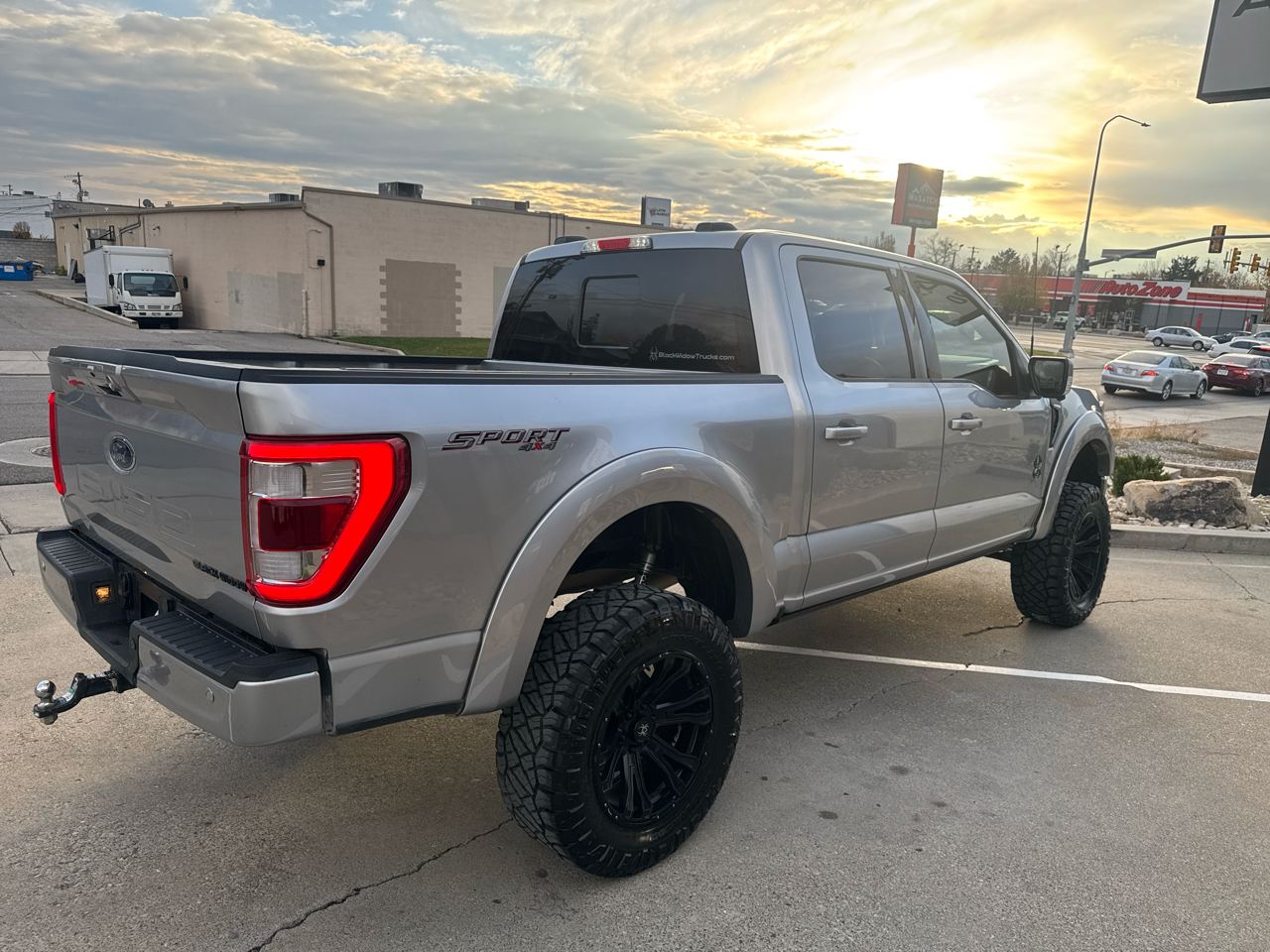 2023 Ford F-150 Lariat photo 4