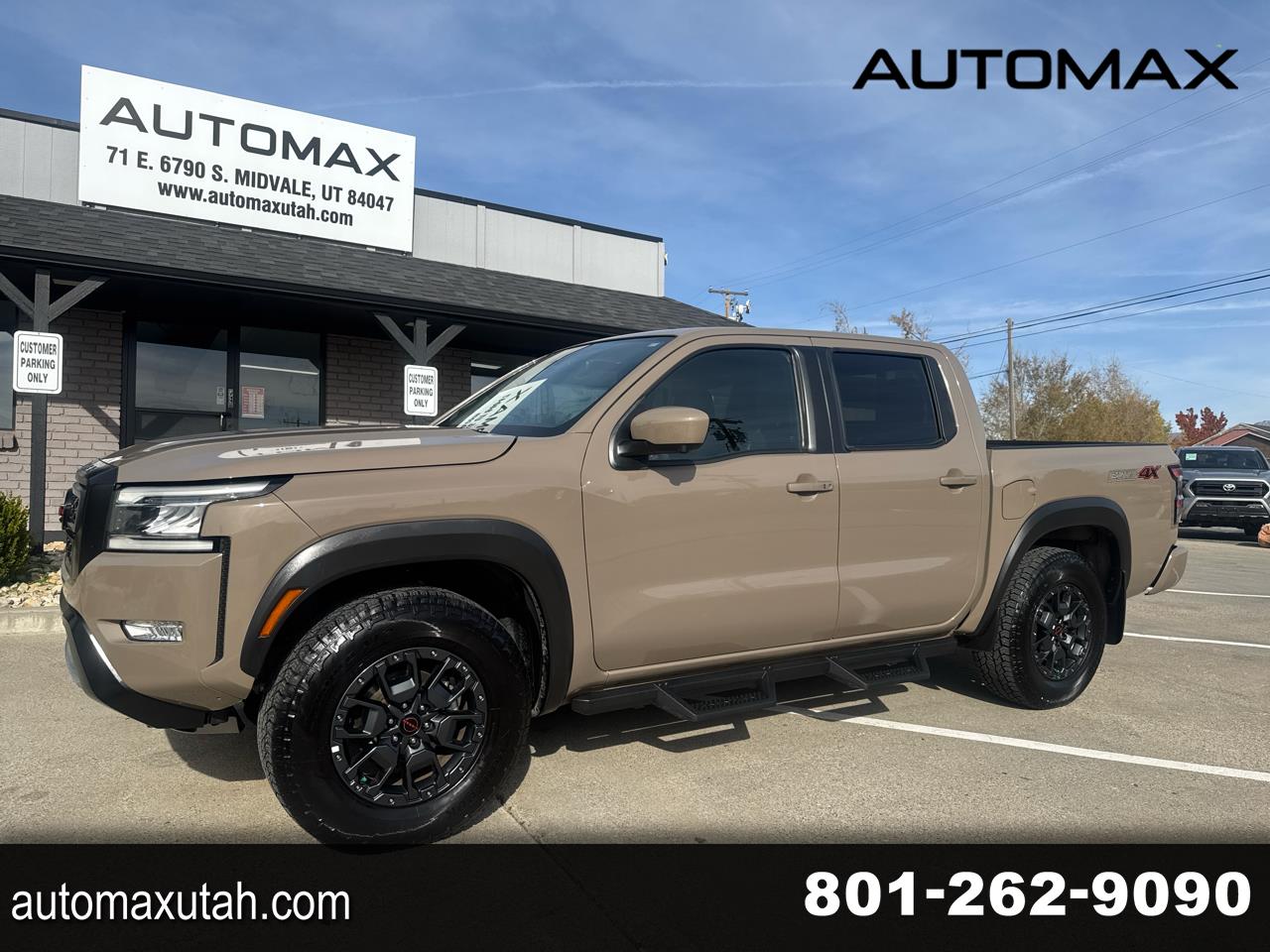 2024 Nissan Frontier PRO-4X Crew Cab 4WD