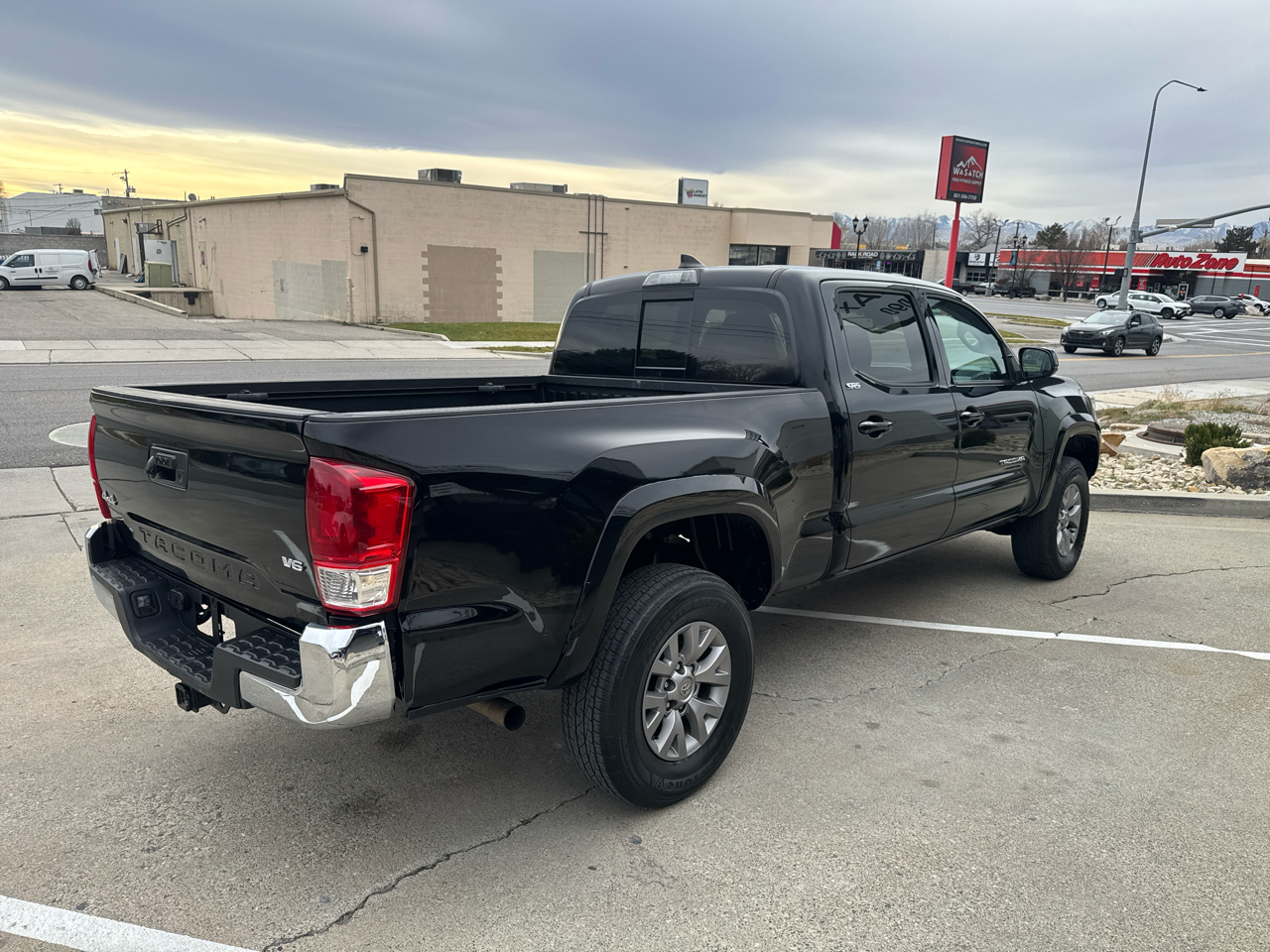 Toyota Tacoma SR5 Double Cab Super Long Bed V6 6AT 4WD 2019