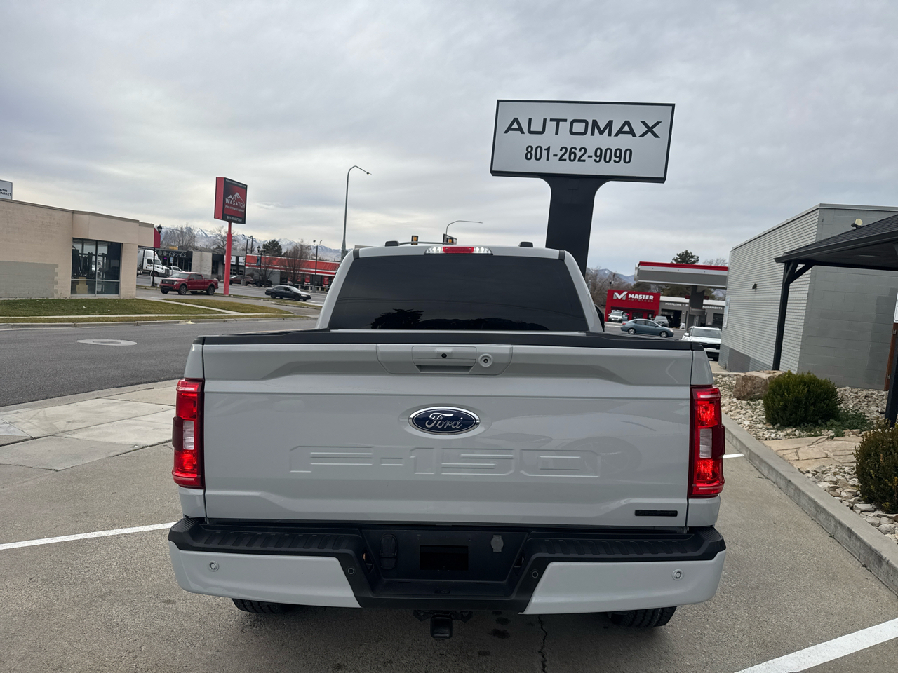 Ford F-150 XLT SuperCrew 5.5-ft. Bed 4WD 2023