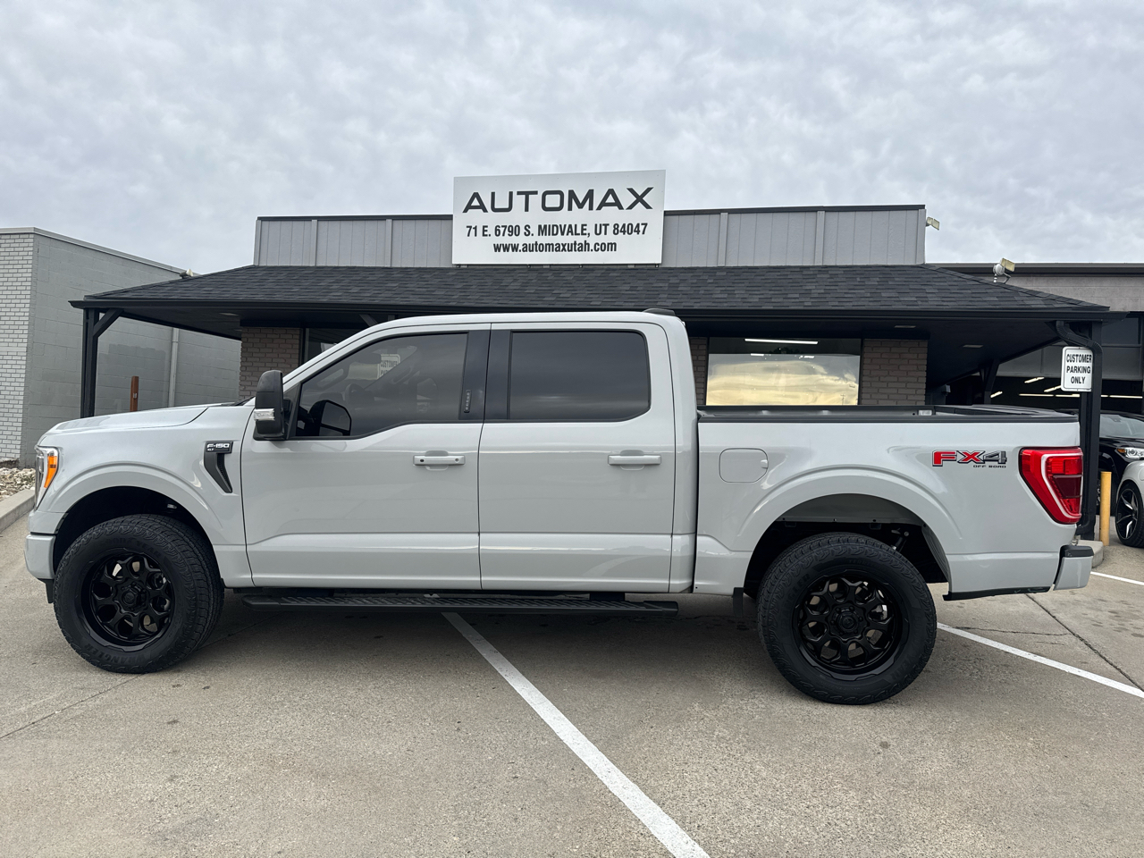 Ford F-150 XLT SuperCrew 5.5-ft. Bed 4WD 2023