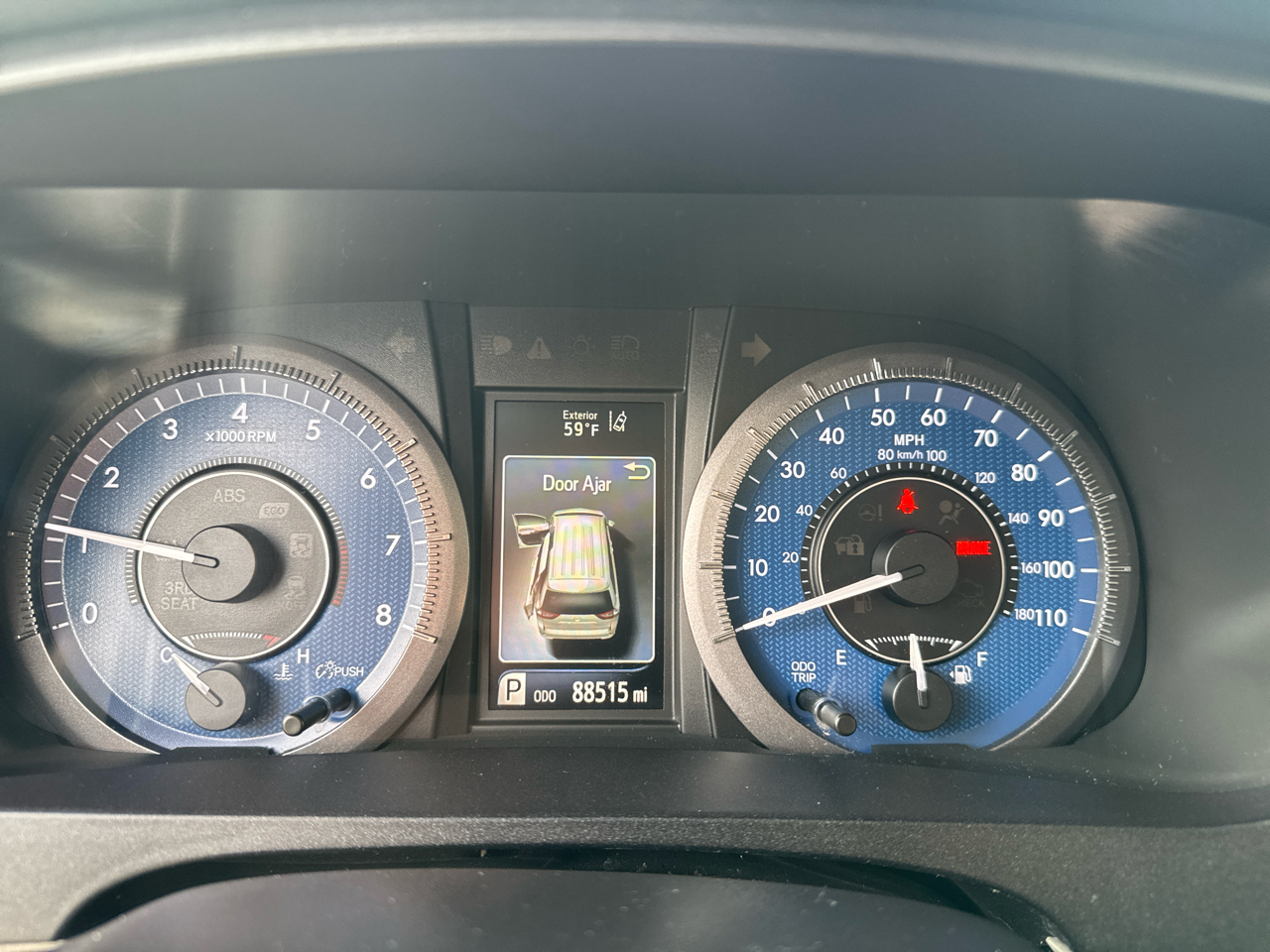 Toyota Sienna LE 7-Passenger AWD 2019