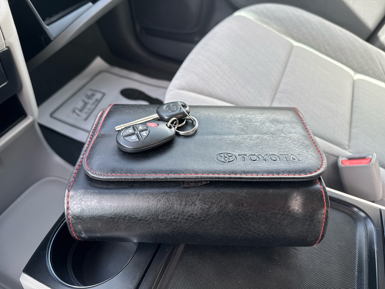 Toyota Sienna LE 7-Passenger AWD 2019