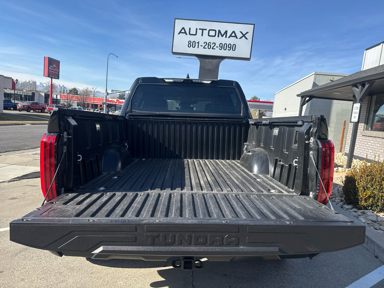 Toyota Tundra SR5 CrewMax 4WD 2022