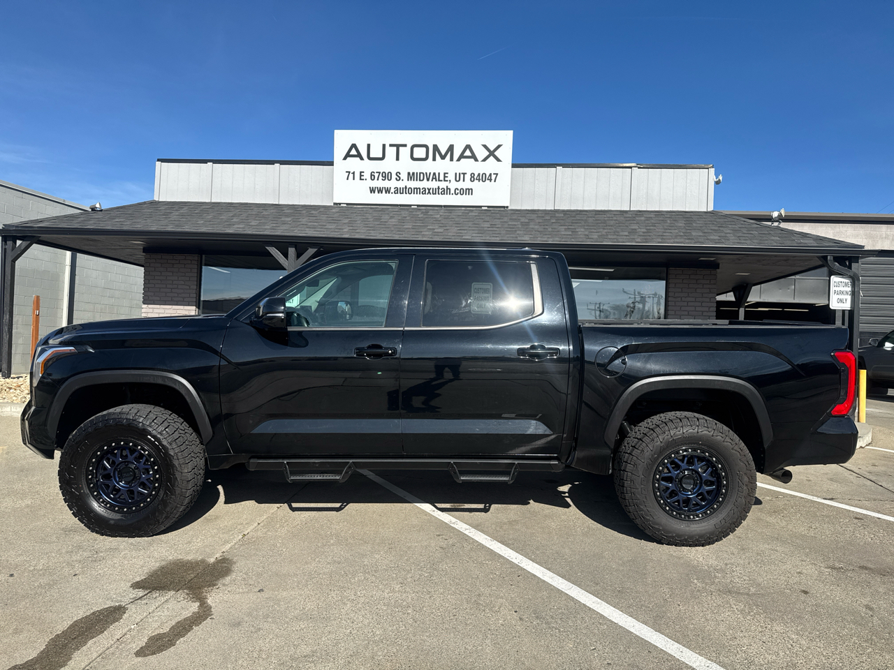 Toyota Tundra SR5 CrewMax 4WD 2022