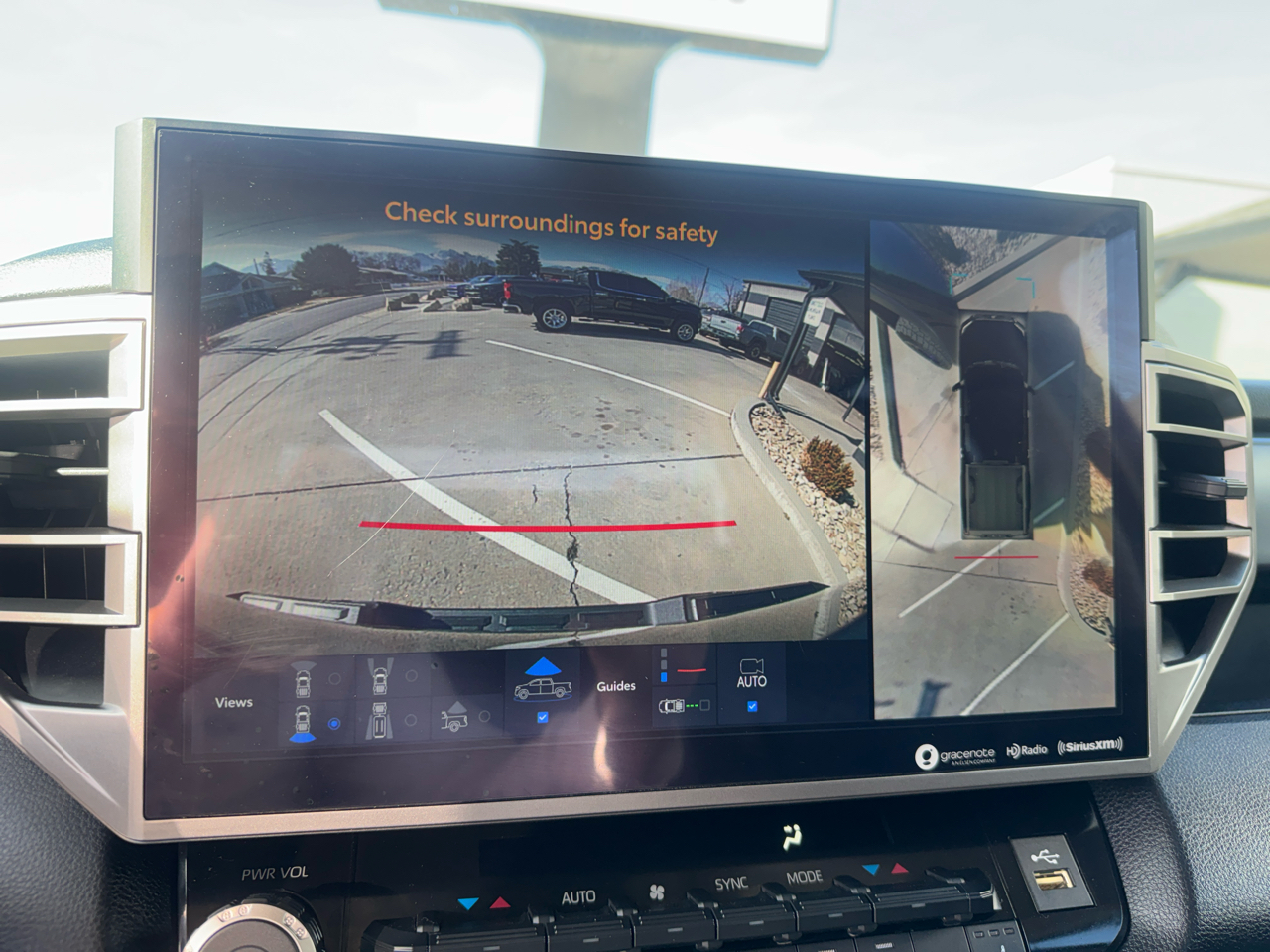 Toyota Tundra SR5 CrewMax 4WD 2022