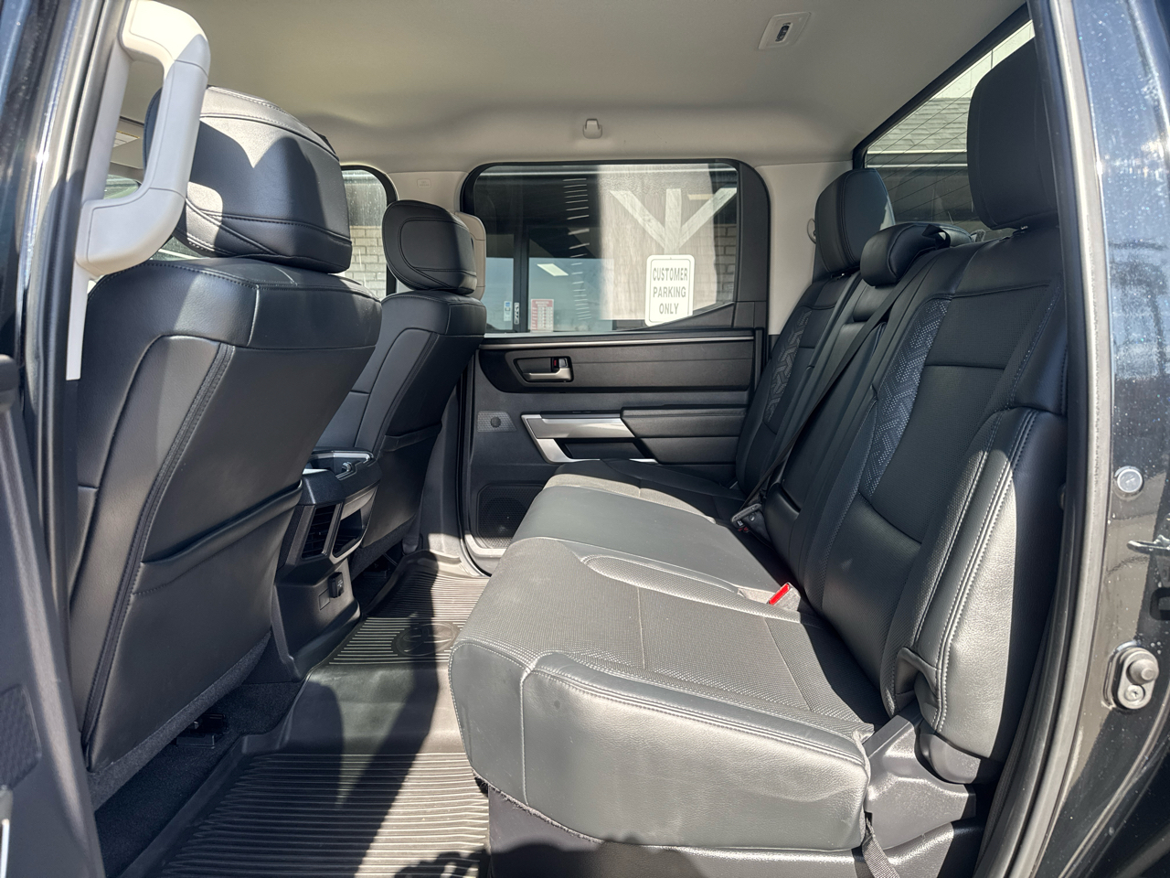 Toyota Tundra SR5 CrewMax 4WD 2022