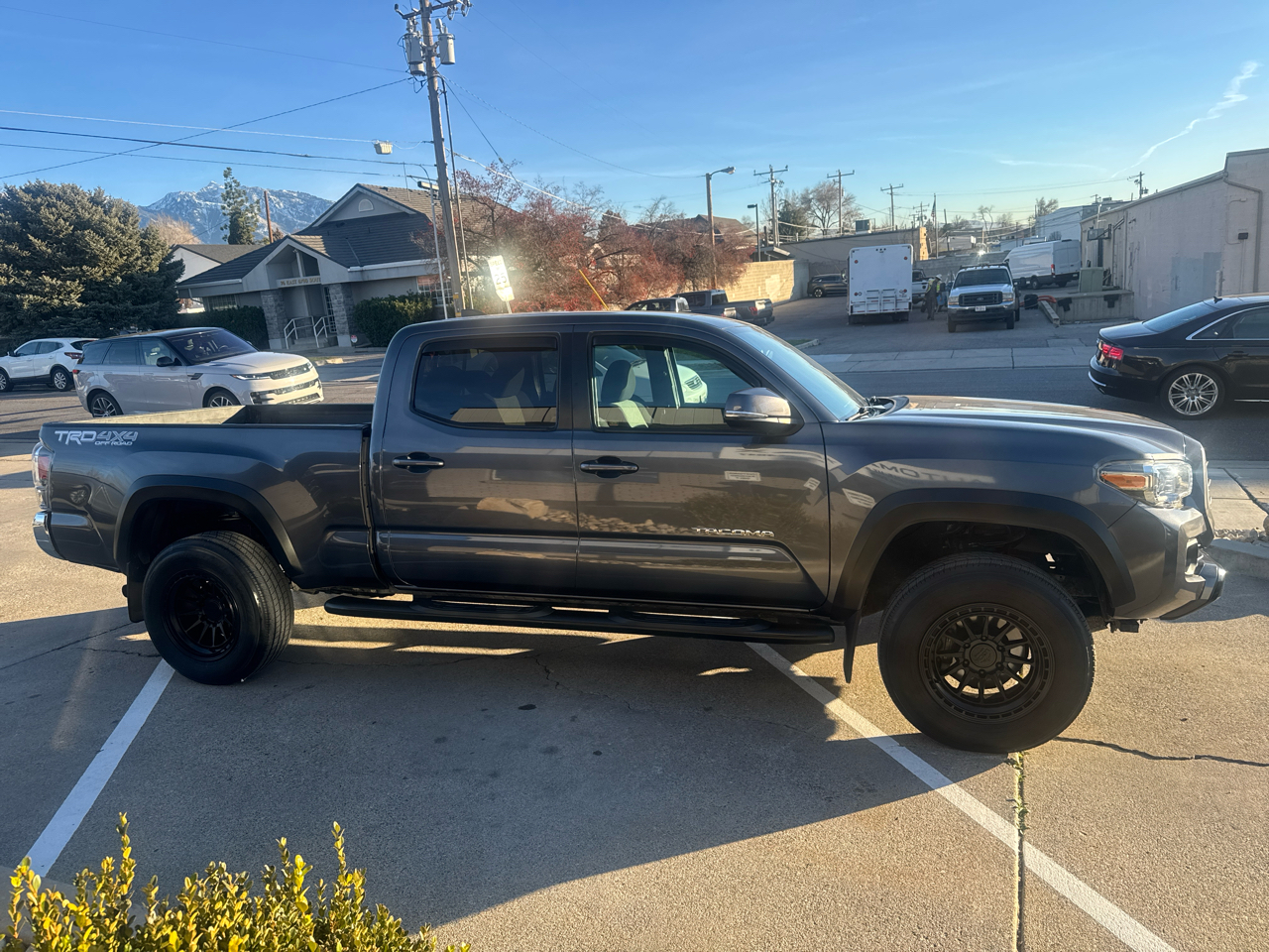 Toyota Tacoma TRD Off Road Double Cab 6' Bed V6 4x4 AT (Natl) 2021