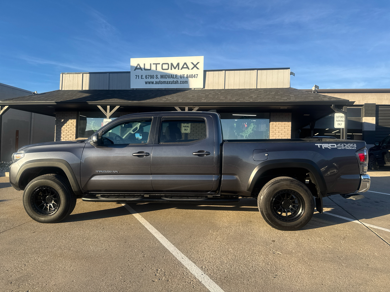 Toyota Tacoma TRD Off Road Double Cab 6' Bed V6 4x4 AT (Natl) 2021