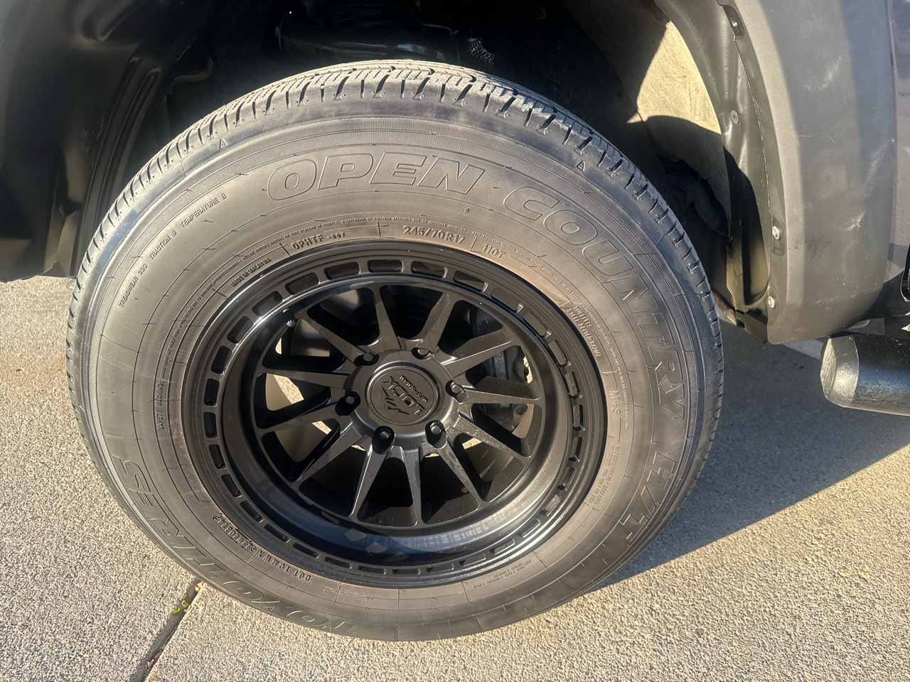 Toyota Tacoma TRD Off Road Double Cab 6' Bed V6 4x4 AT (Natl) 2021