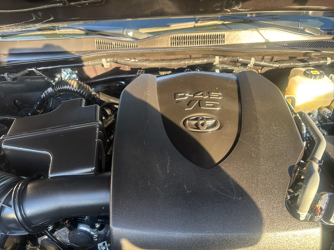 Toyota Tacoma TRD Off Road Double Cab 6' Bed V6 4x4 AT (Natl) 2021