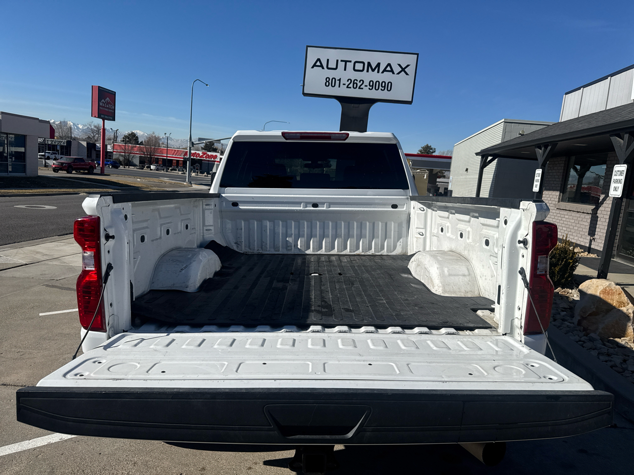 Chevrolet Silverado 2500HD LT Crew Cab Short Box 4WD 2023