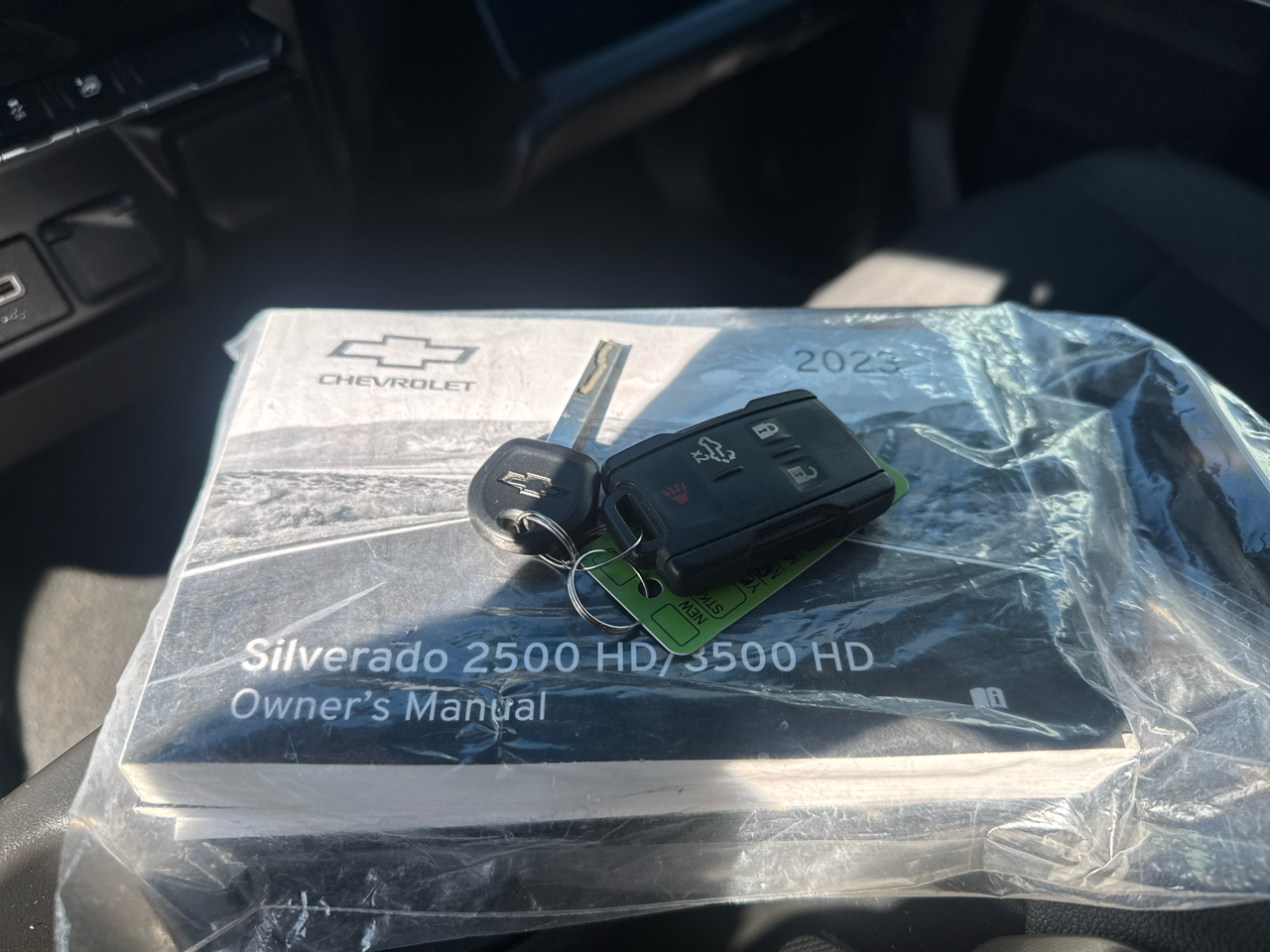 Chevrolet Silverado 2500HD LT Crew Cab Short Box 4WD 2023