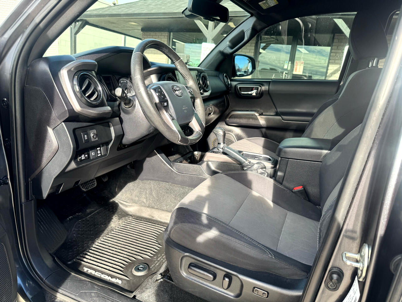 Toyota Tacoma TRD Off Road Double Cab 5' Bed V6 4x4 AT (Natl) 2020