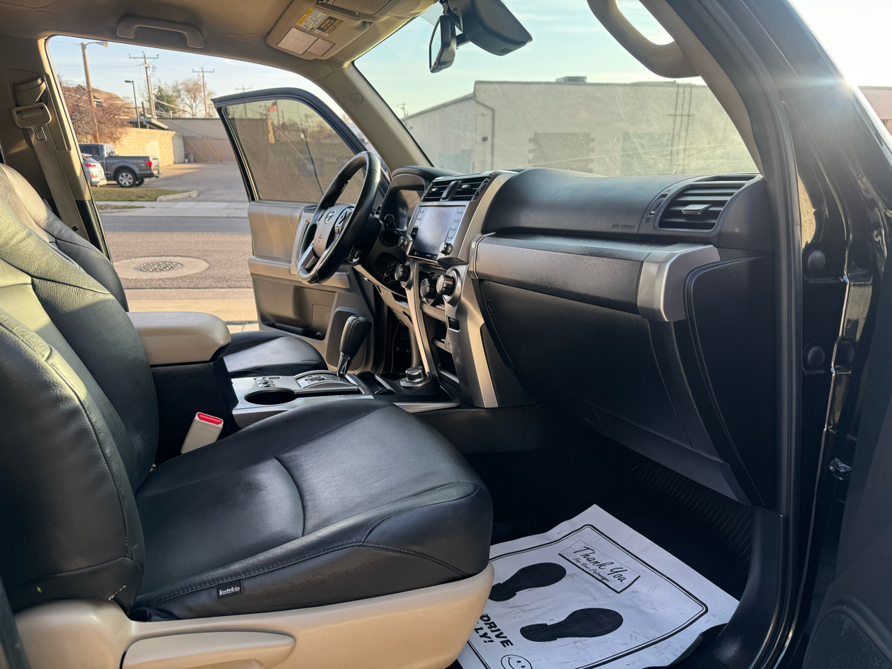 Toyota 4Runner SR5 4WD 2020