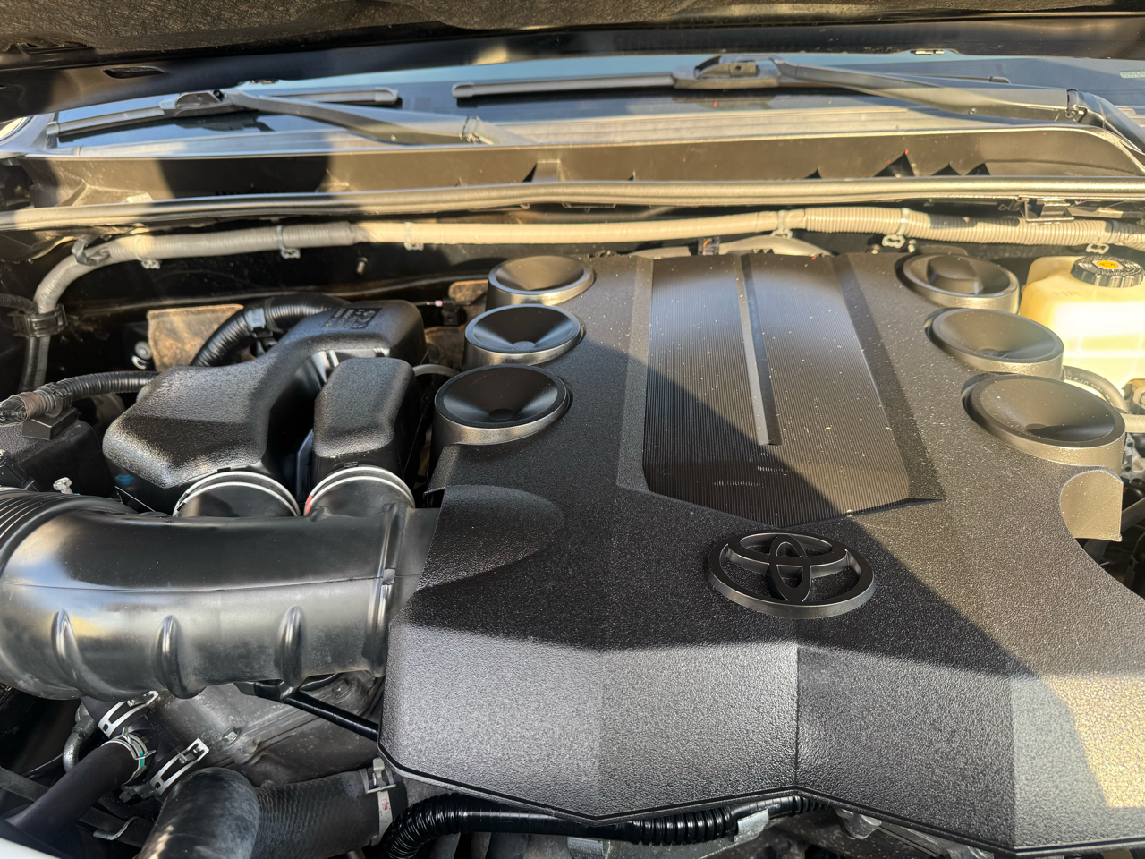 Toyota 4Runner SR5 4WD 2020