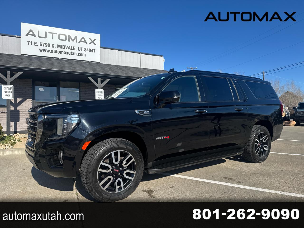 2022 GMC Yukon XL AT4