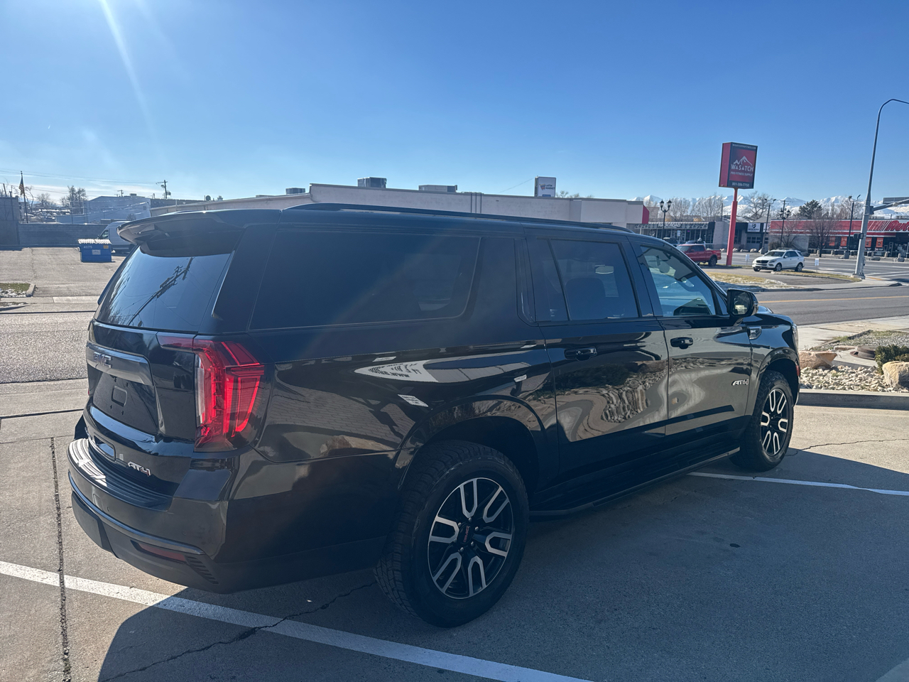 GMC Yukon XL AT4 2022