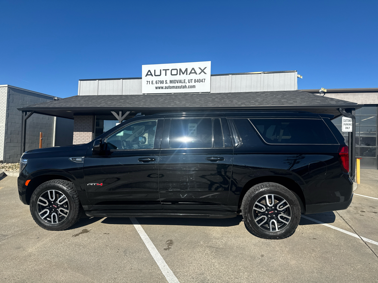 GMC Yukon XL AT4 2022