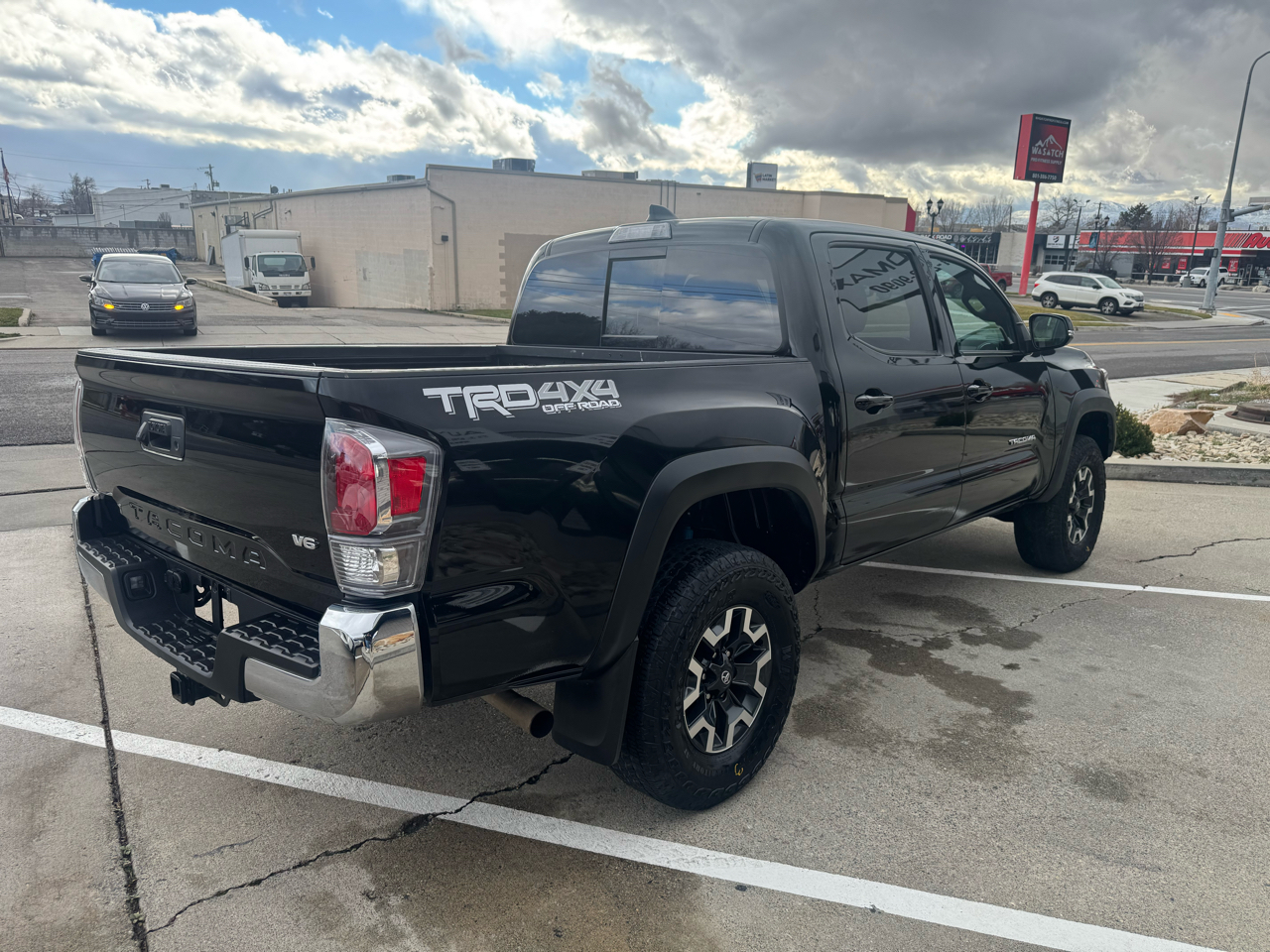 Toyota Tacoma TRD Off Road Double Cab 5' Bed V6 4x4 AT (Natl) 2023