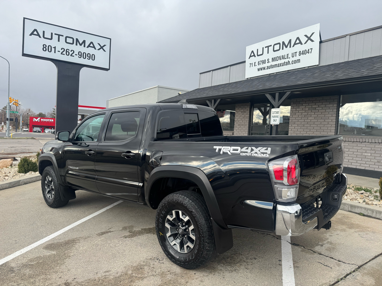 Toyota Tacoma TRD Off Road Double Cab 5' Bed V6 4x4 AT (Natl) 2023