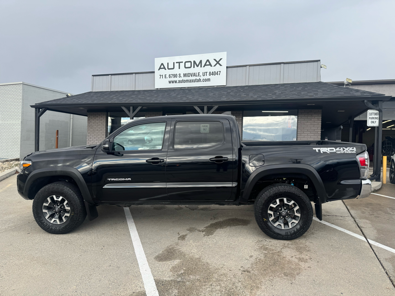 Toyota Tacoma TRD Off Road Double Cab 5' Bed V6 4x4 AT (Natl) 2023