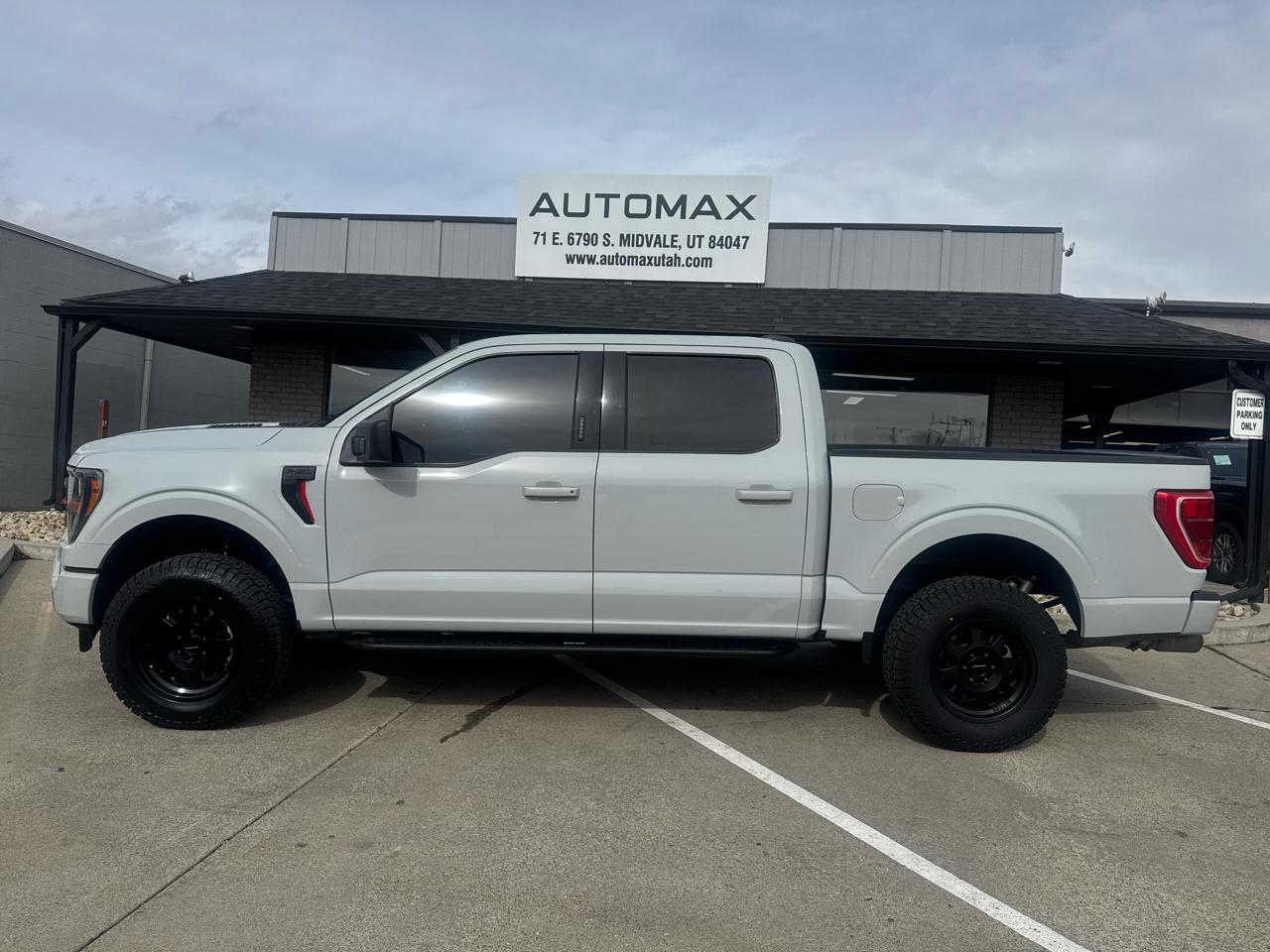 Ford F-150 XLT SuperCrew 5.5-ft. Bed 4WD 2023