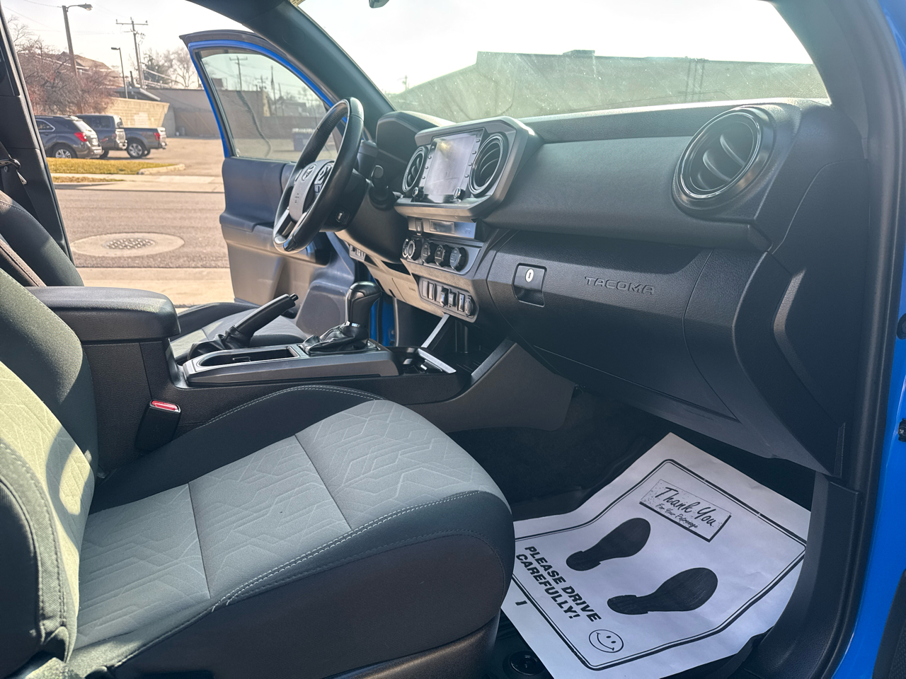 Toyota Tacoma TRD Off Road Double Cab 5' Bed V6 4x4 AT (Natl) 2021