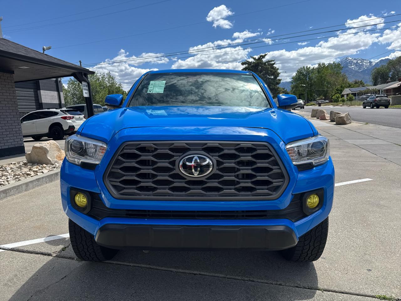 Toyota Tacoma TRD Off Road Double Cab 5' Bed V6 4x4 AT (Natl) 2021