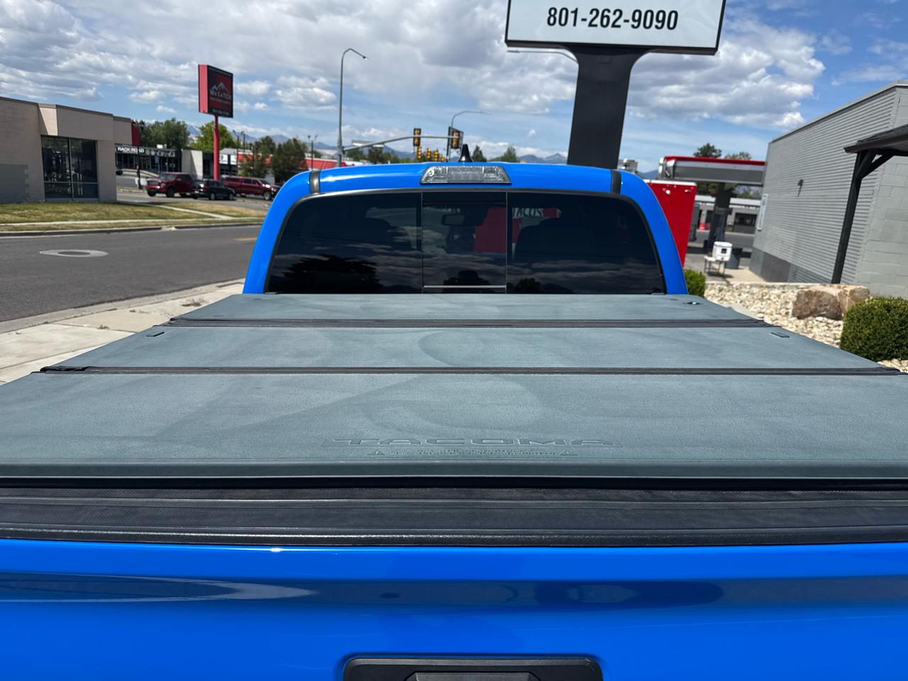 Toyota Tacoma TRD Off Road Double Cab 5' Bed V6 4x4 AT (Natl) 2021