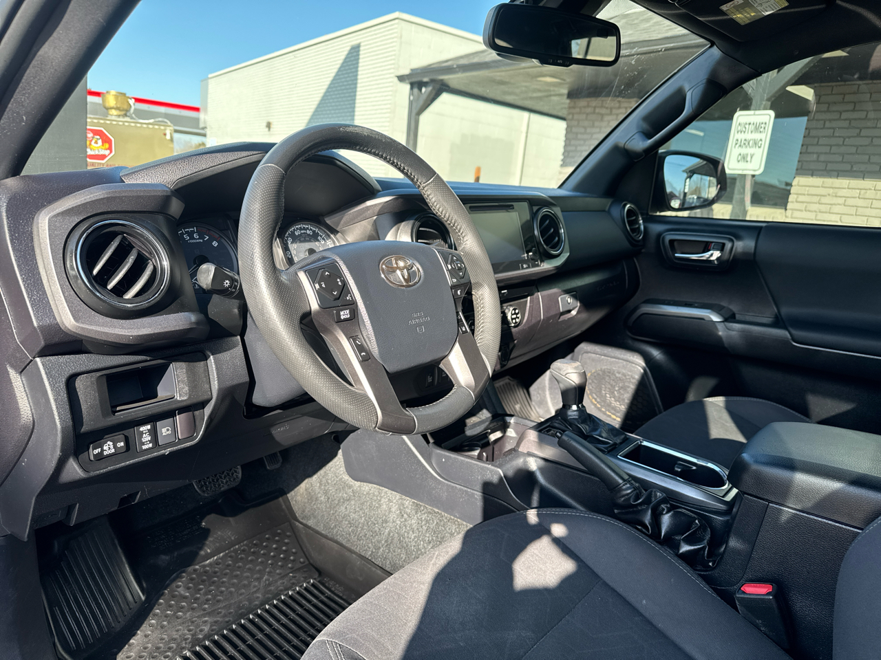 Toyota Tacoma TRD Off Road Double Cab 6' Bed V6 4x4 AT (Natl) 2018